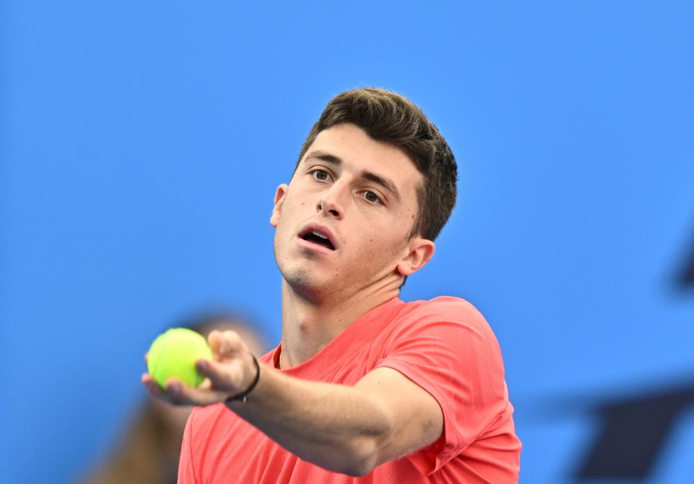 马内：萨拉赫是那种一看到球门就谁也不看的人，这是他的天性